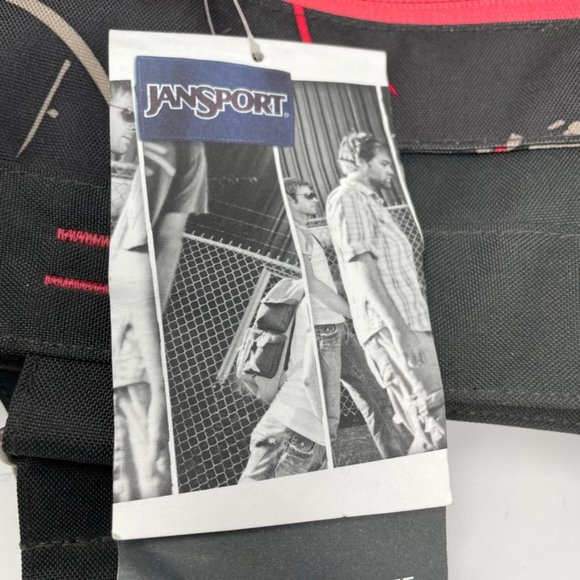 JanSport Black Red Graphic Print Laptop Bag Padded Adjustable Shoulder Bag NEW - Picture 9 of 10